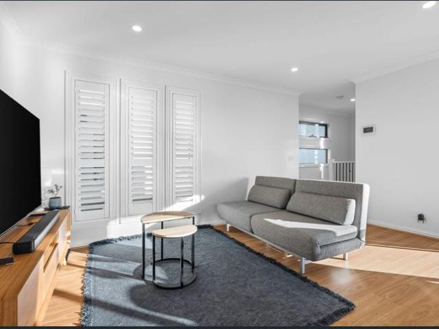 Contemporary Elegance in the Heart of Boronia