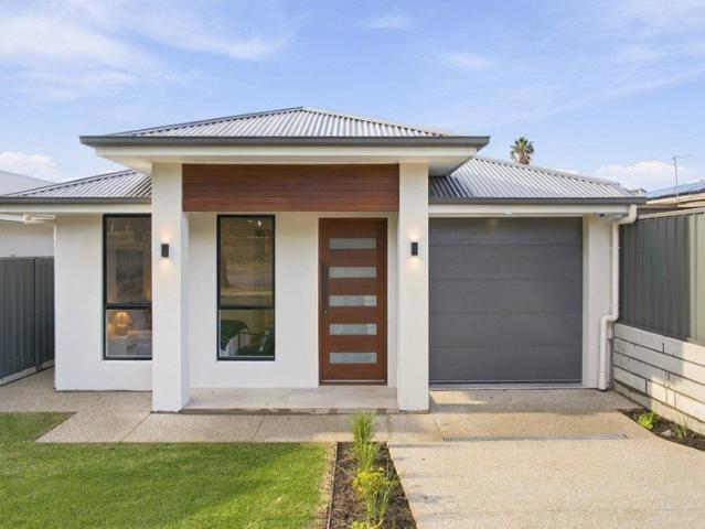 Contemporary Elegance Meets Effortless Entertaining!