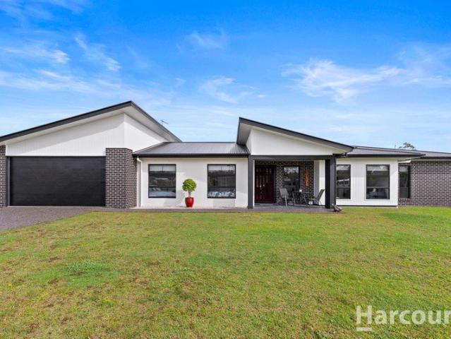 Don't wait for an open home, call Shelly direct, I can book an inspection that suits you!