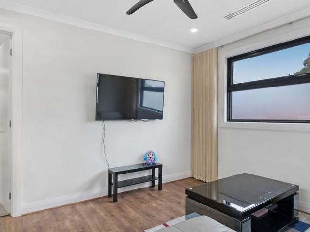 Contemporary Executive Living in the Heart of Lockleys