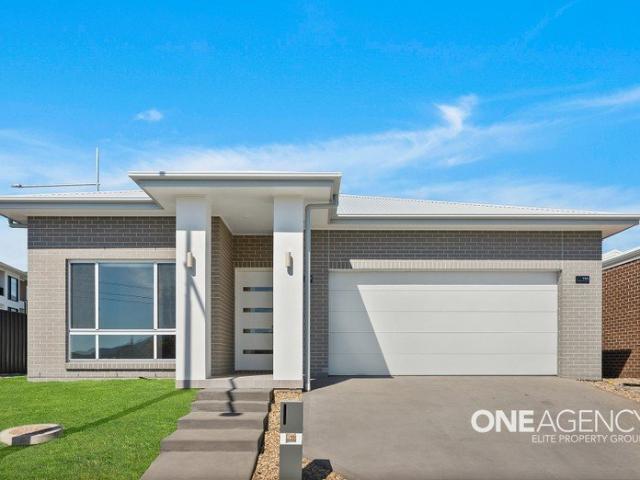 CONTEMPORARY FOUR BEDROOM LIVING IN HUNTLEY