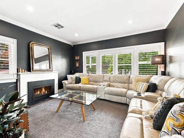 Contemporary Family Oasis