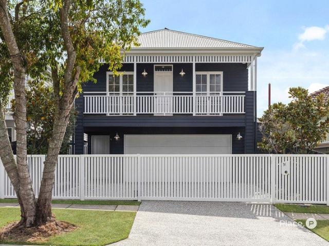 Contemporary Family Elegance with Heated Pool and Exceptional Entertaining