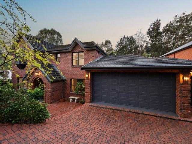 Contemporary Family Elegance Wrapped in Burnside Serenity