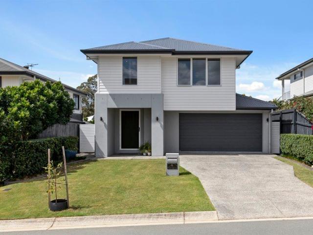 Contemporary Family Home in Bridgeman Downs