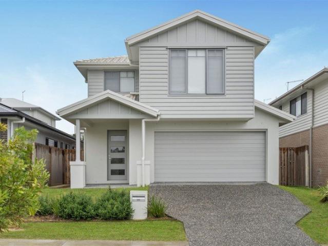 Contemporary Family Home in Prime Richlands Location