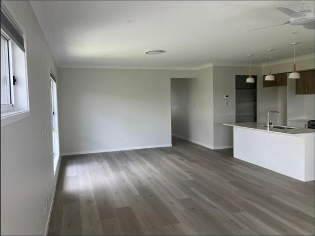 Contemporary Family Home in Quiet, Family Friendly Belivah Estate