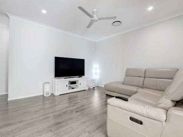 Contemporary Family Home in the Heart of Ormiston