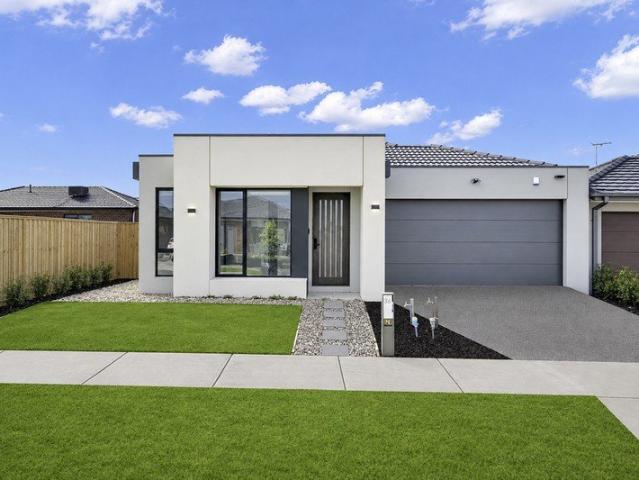 Contemporary Family Home Offering Comfort, Space & Convenience