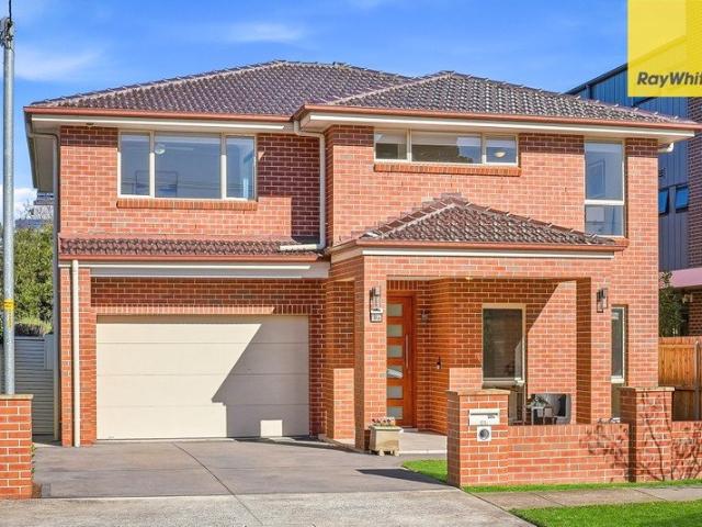 Contemporary Family Home with Dual Level Living