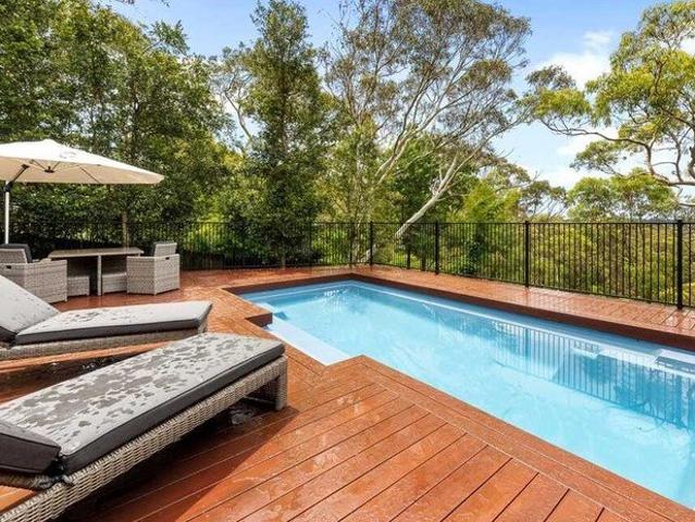 Contemporary Family Home With Pool