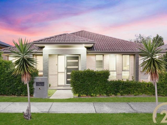 Contemporary Family Luxury with Exceptional Entertaining!