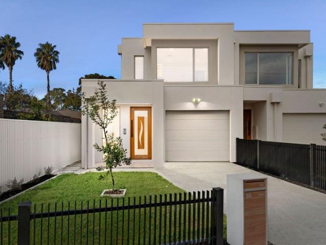 Contemporary Family Luxury with Exceptional Space