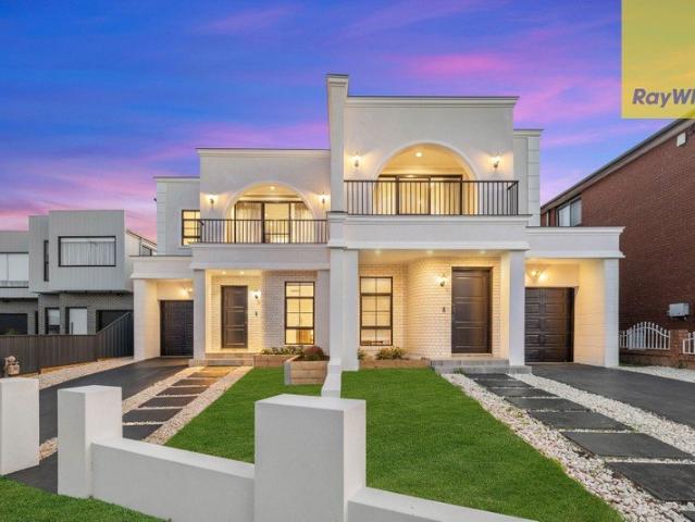 Contemporary Family Luxury with Poolside Entertaining