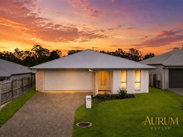 Contemporary Family Living | 4 Bedrooms | 2 Living Areas | Built 2021