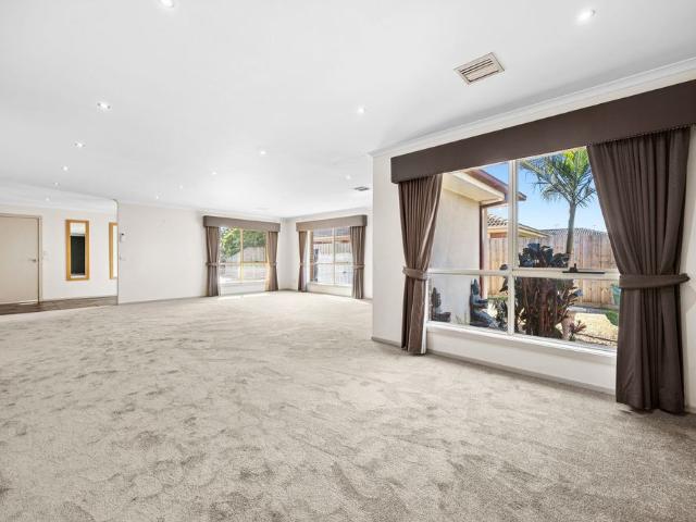 Contemporary Family Living!