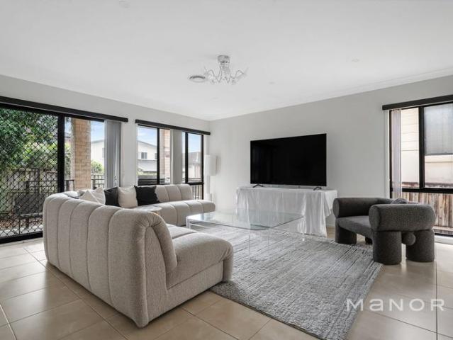 Contemporary Family Living!