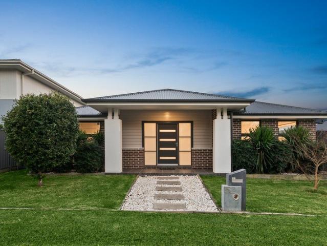 CONTEMPORARY FAMILY LIVING