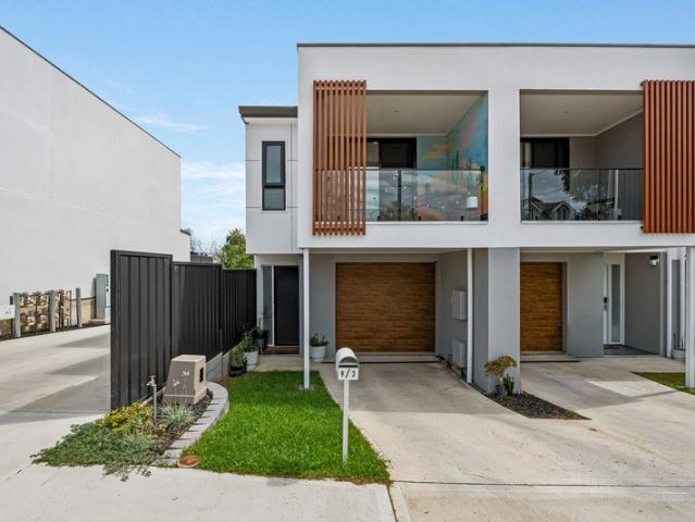 Contemporary Family Living With An Artistic Edge!