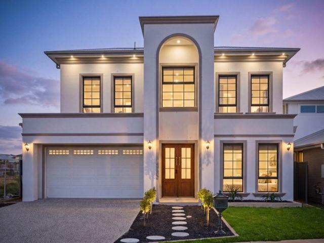 Contemporary Family Living with Dual Master Suites!