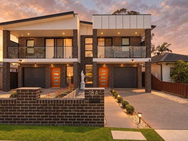 Contemporary Family Living with Exceptional Indoor Outdoor Entertaining