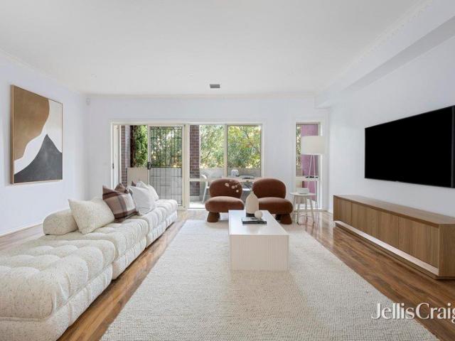 Contemporary Family Living with Exceptional Space & Lifestyle Appeal