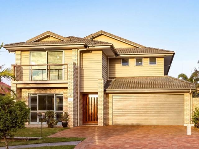 Contemporary Family Living with Exceptional Space