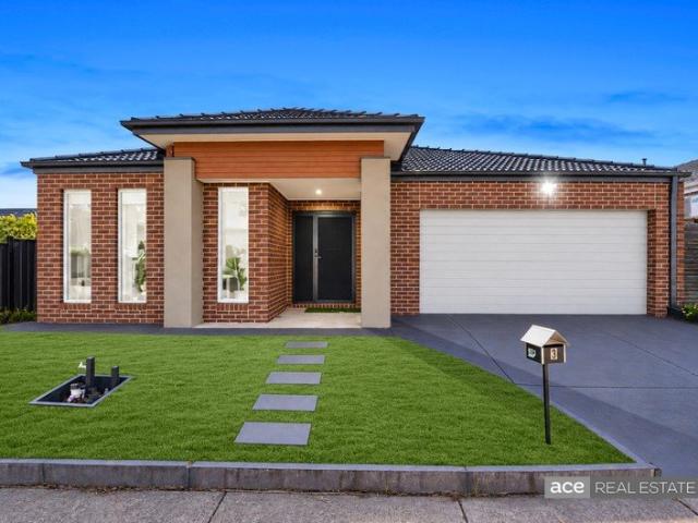 Contemporary Family Living with Low Maintenance in Prime Craigieburn Location!