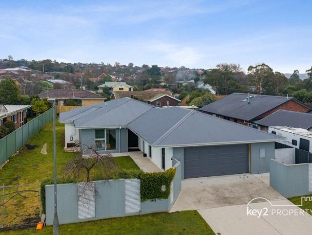 Contemporary Family Living with Premium Finishes