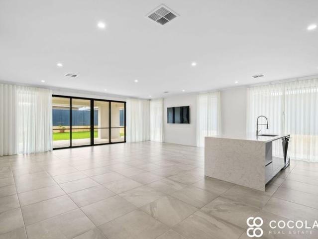 Contemporary Family Living with Quality Finishes & Spacious Living
