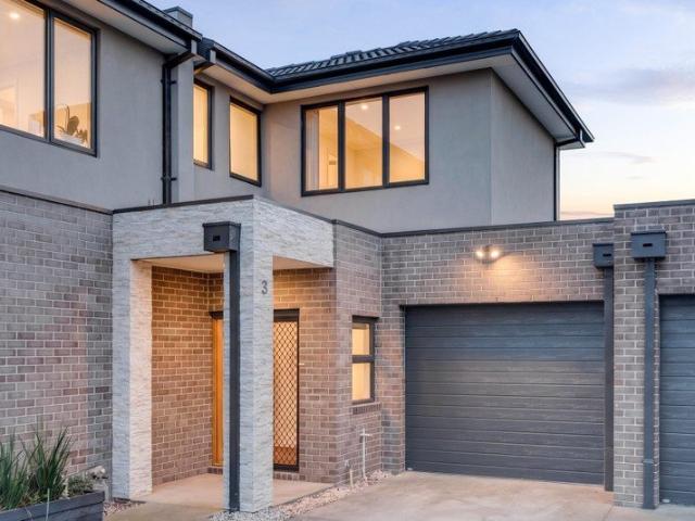 Contemporary Family Living with Space, Comfort and Everyday Convenience