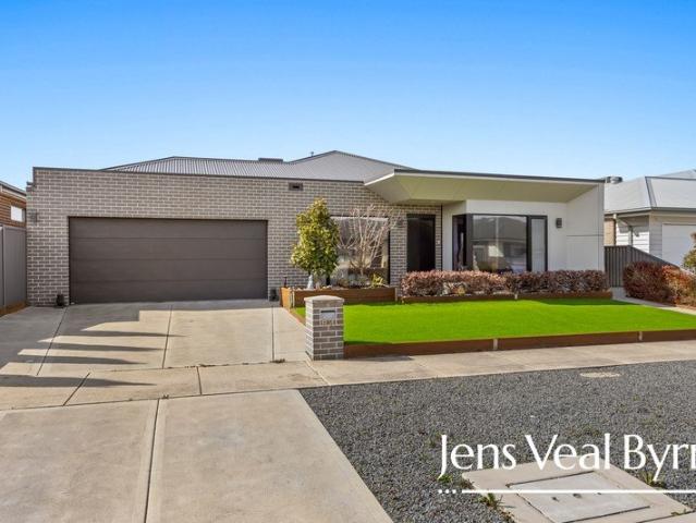 Contemporary Family Living with Space, Style & Ease