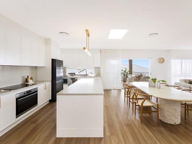 Contemporary Family Living with Space, Style & Scenic Surroundings