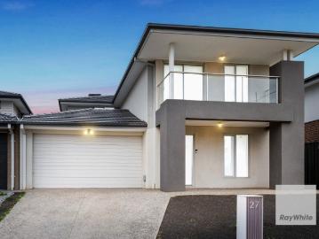 Contemporary Family Living with Space, Style & Versatility