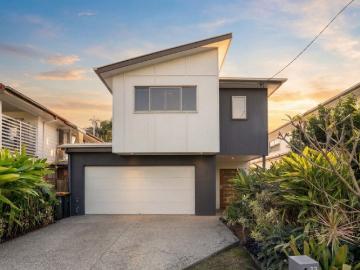 Contemporary Family Living at its best