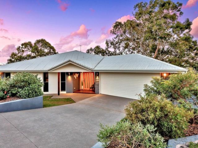 Contemporary Family Living Backing Onto Parkland