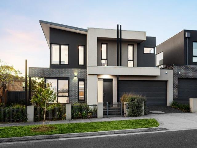 Contemporary Family Living, Beautifully Considered