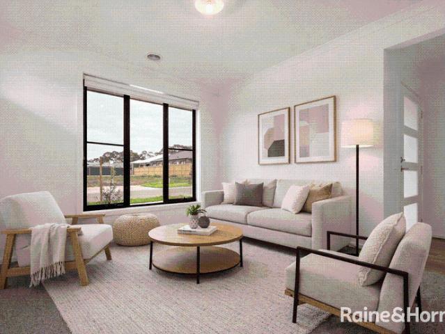 Contemporary Family Living, Brand New in Montana Estate