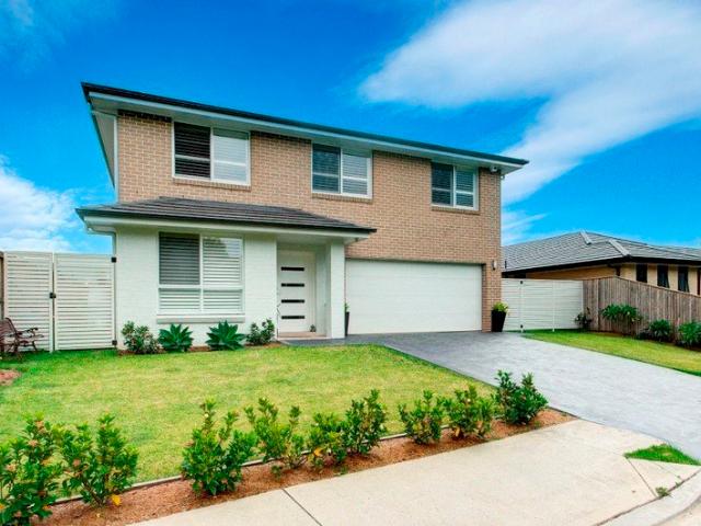 Contemporary Family Living Close to Bulli Beach