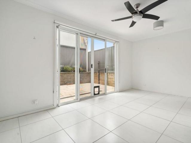 Contemporary family living in the heart of Blakeview