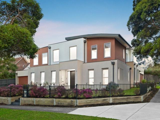 Contemporary Family Living in the Heart of Doncaster East