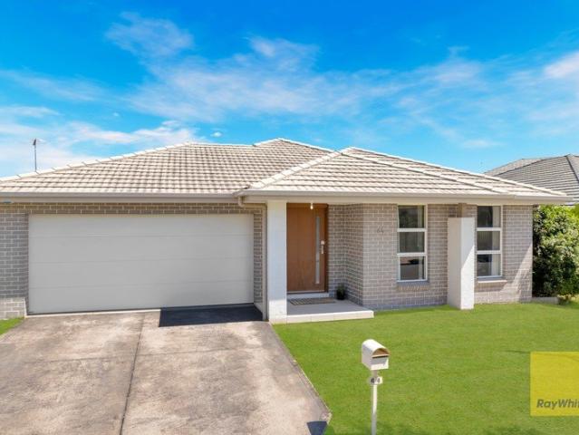 Contemporary Family Living in the Heart of Denham Court