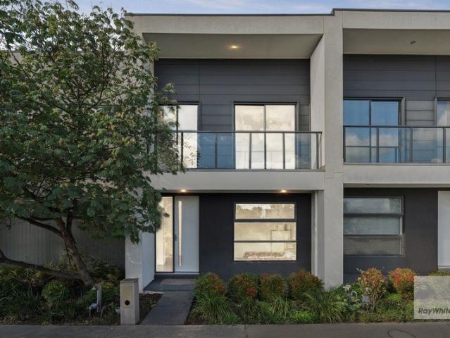 Contemporary Family Living in the Heart of Point Cook
