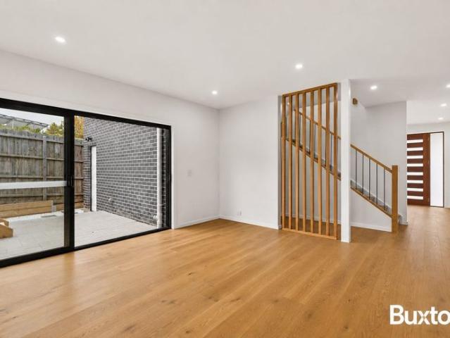 Contemporary Family Living in the Heart of Ringwood East