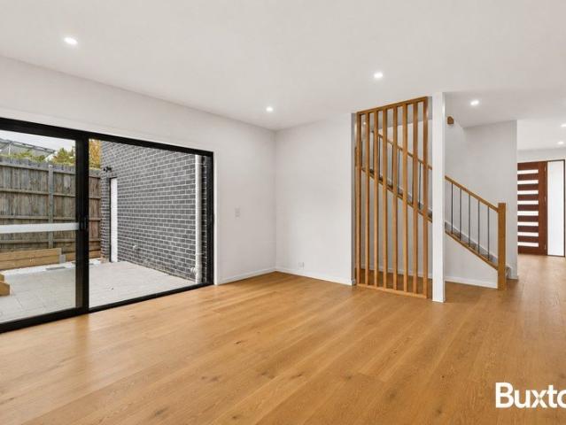 Contemporary Family Living in the Heart of Ringwood East
