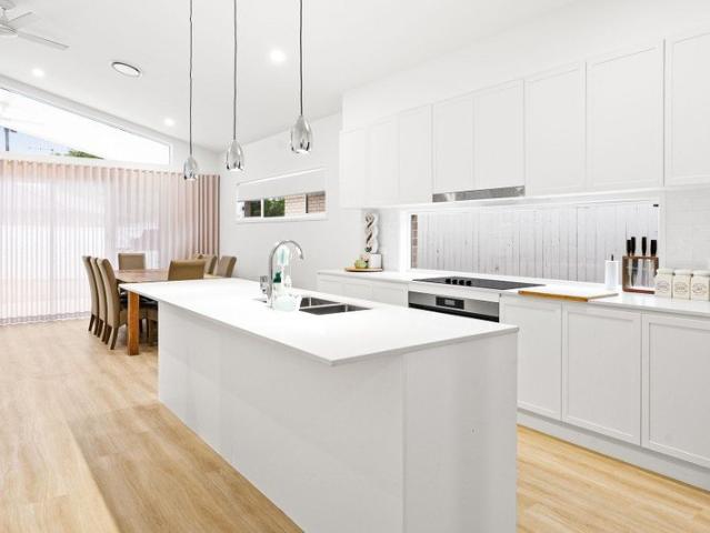 Contemporary Family Living in the Heart of Victoria Point