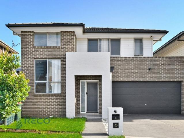 Contemporary Family Living in The Meadows Estate