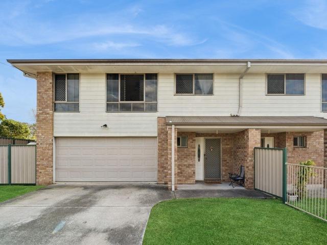 Contemporary Family Living in a Convenient Location