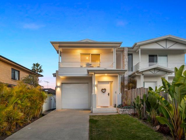 Contemporary Family Living in a Convenient Location