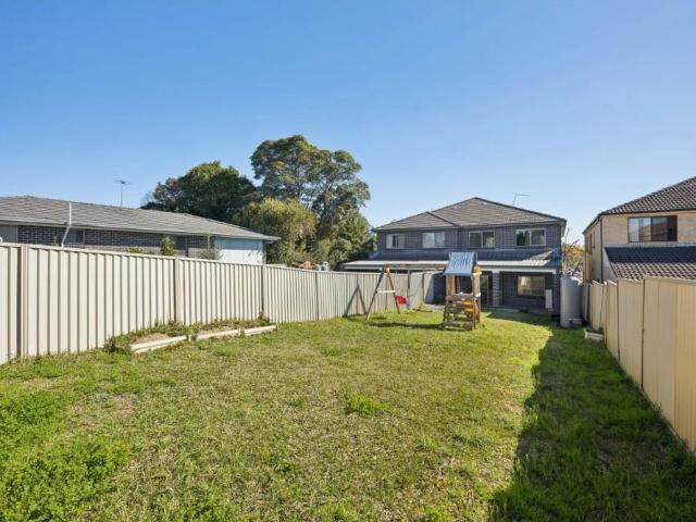 Contemporary Family Living in a Convenient Yagoona Location
